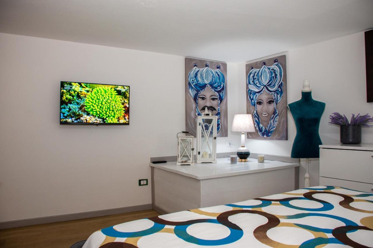 La Dimora Del Viaggiatore Luxury Apartments مازارا ديل فالو المظهر الخارجي الصورة