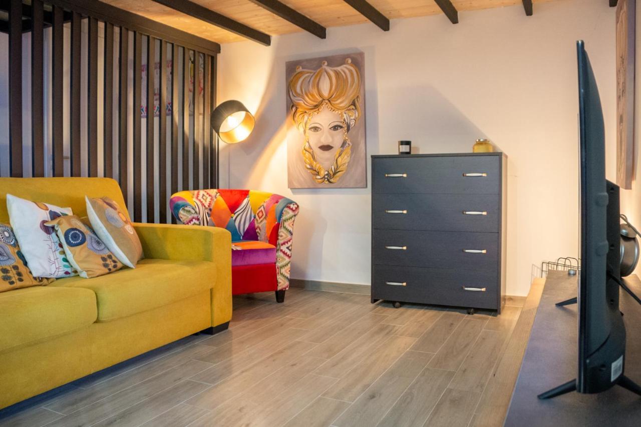 La Dimora Del Viaggiatore Luxury Apartments مازارا ديل فالو المظهر الخارجي الصورة