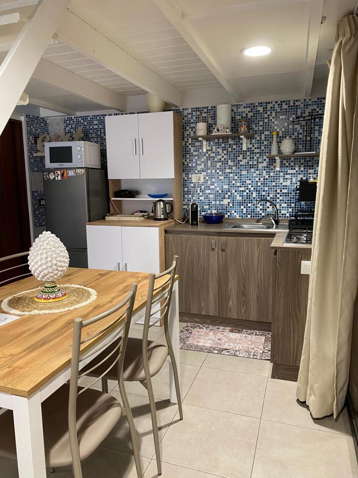 La Dimora Del Viaggiatore Luxury Apartments مازارا ديل فالو المظهر الخارجي الصورة