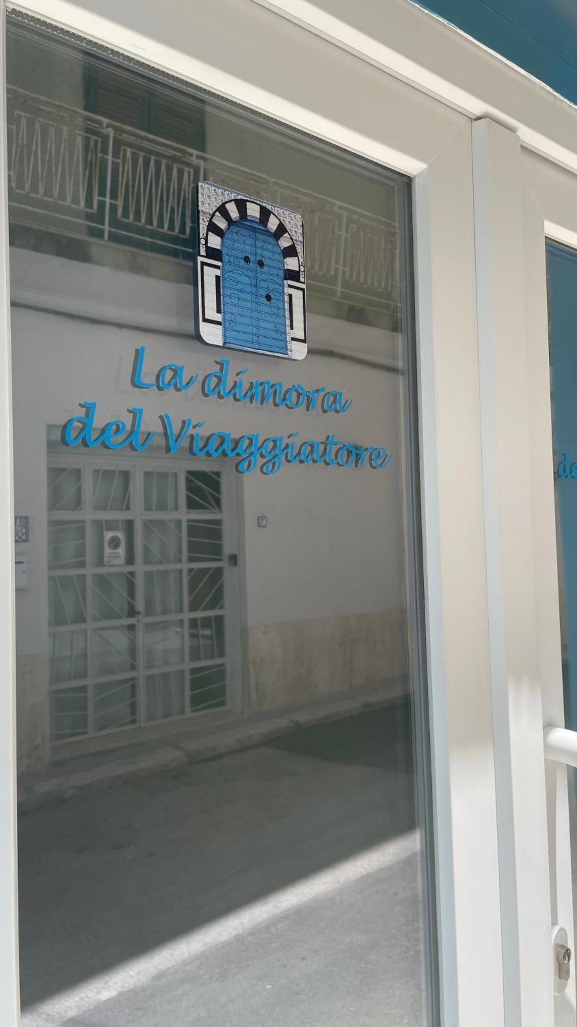 La Dimora Del Viaggiatore Luxury Apartments مازارا ديل فالو المظهر الخارجي الصورة